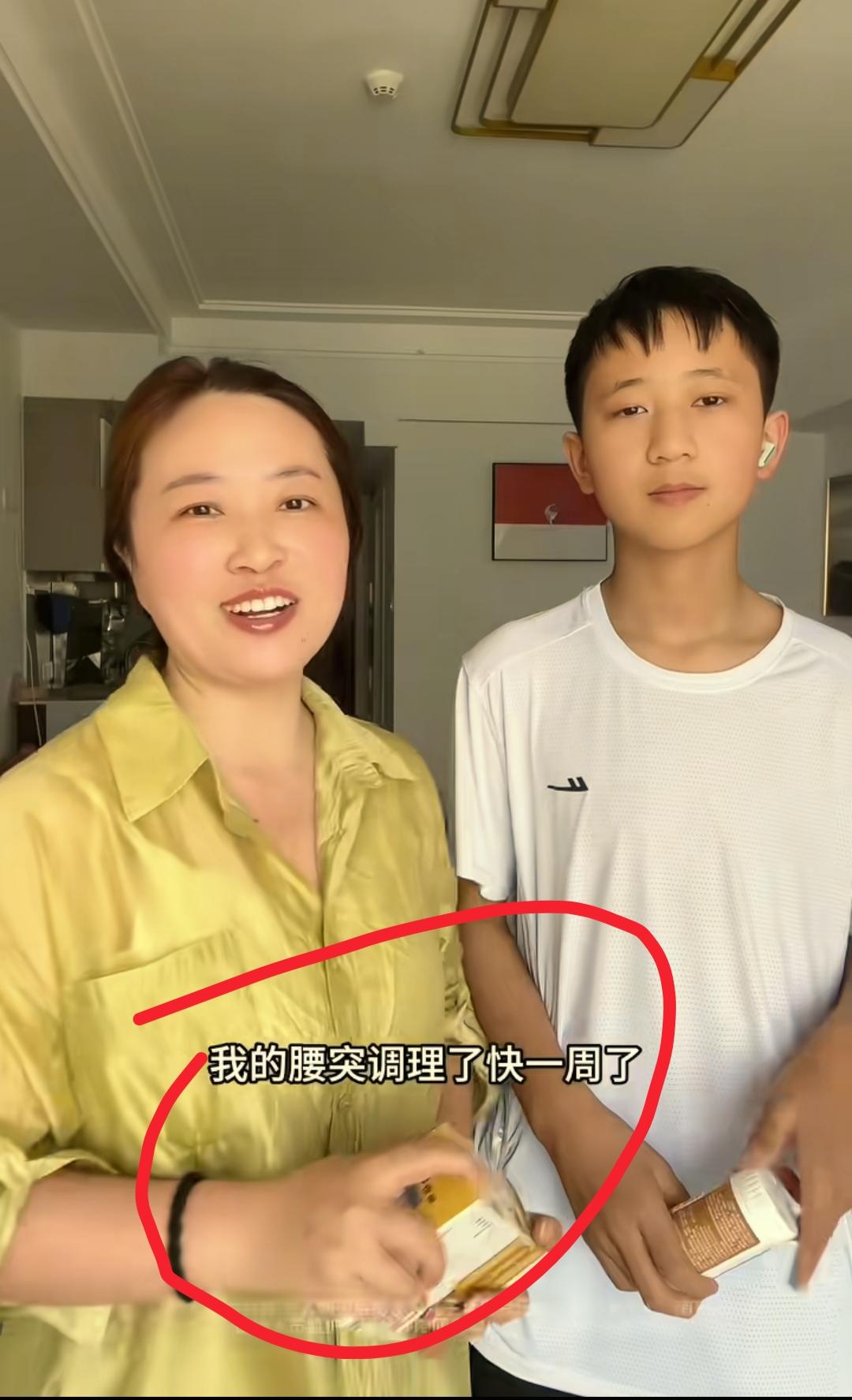  全网最糟心的女人就是小娜了吧！
不是因为离婚，也不是因为带娃难
而是因为全网都