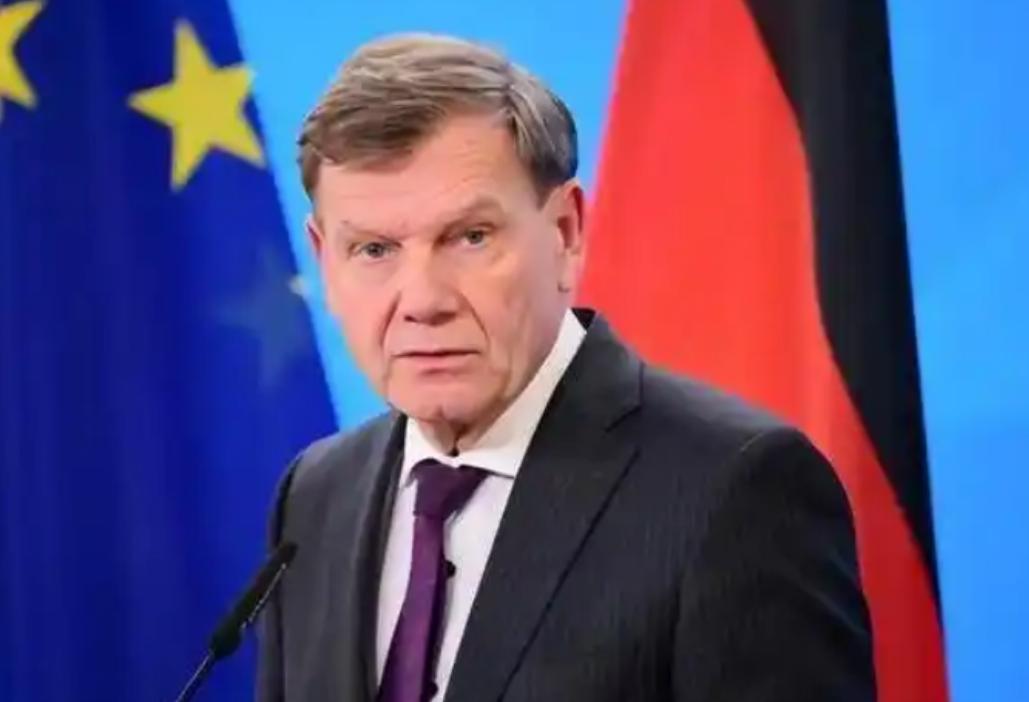 “台湾有事，就是德国有事？”万万没想到德国也想插一脚！
德国表面上坚持一个中国的