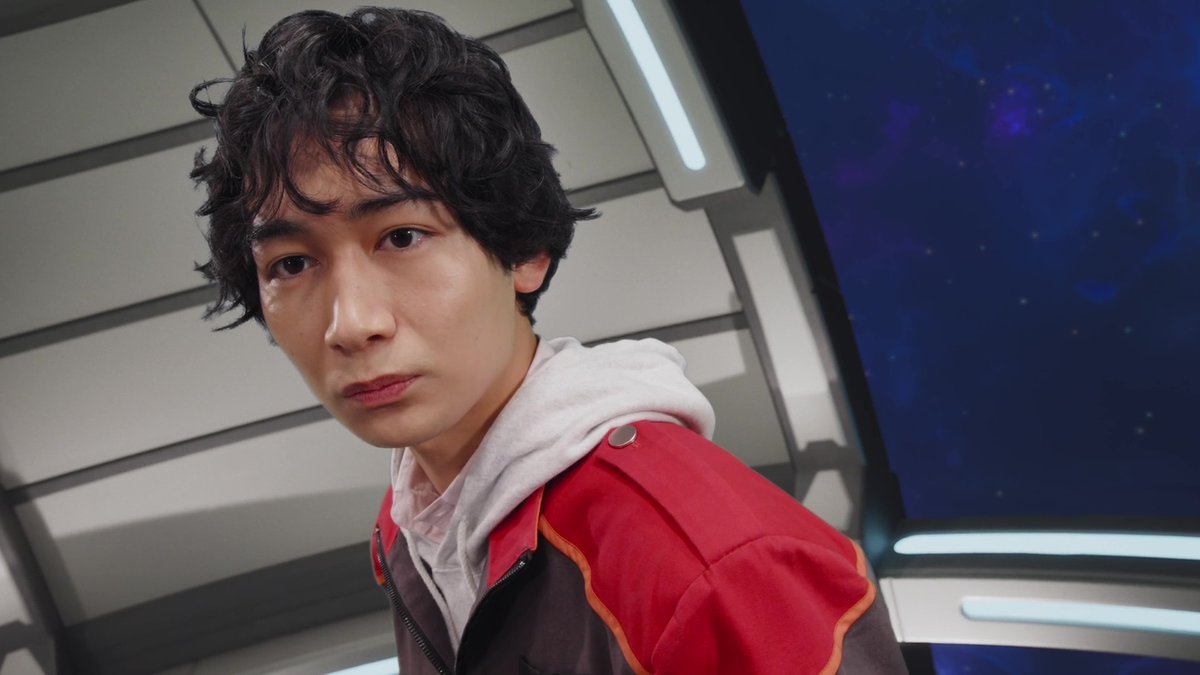 超宇宙刑事ギャバンインフィニティ    補完捜査   今回の ギャバンの非番 は