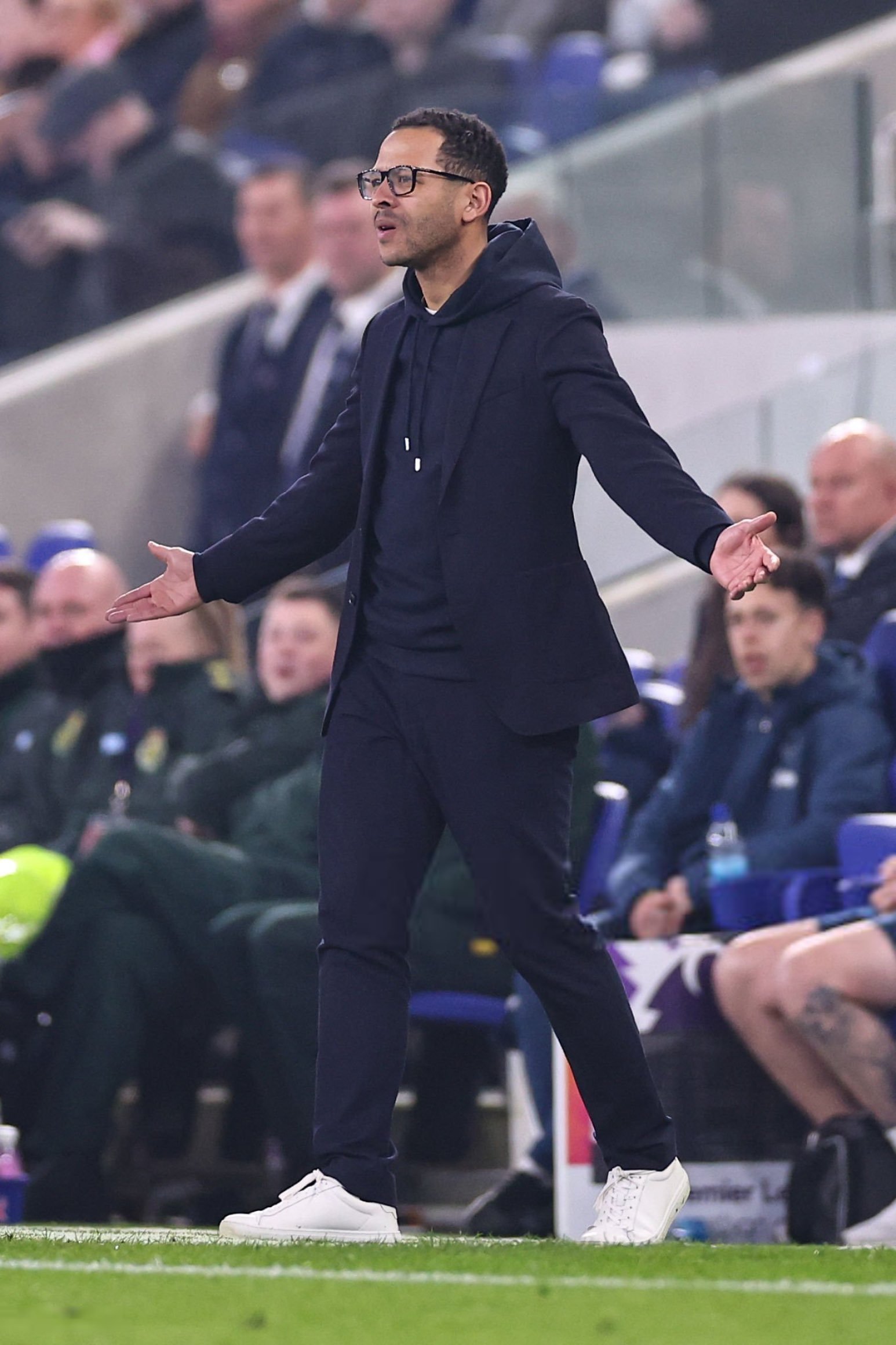 一切都乱了套看看这个国家队比赛日 会有所改变么切尔西