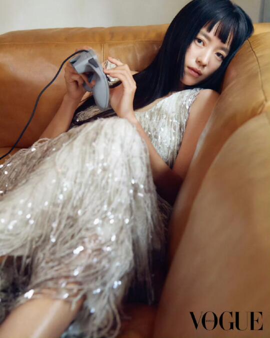 韩孝周 X VOGUE Korea March 2025