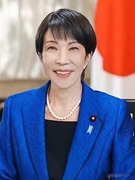 中国对日本发出如此强烈的警告，不是因为右翼首相上台，而且高市胆敢公开声称军事介入