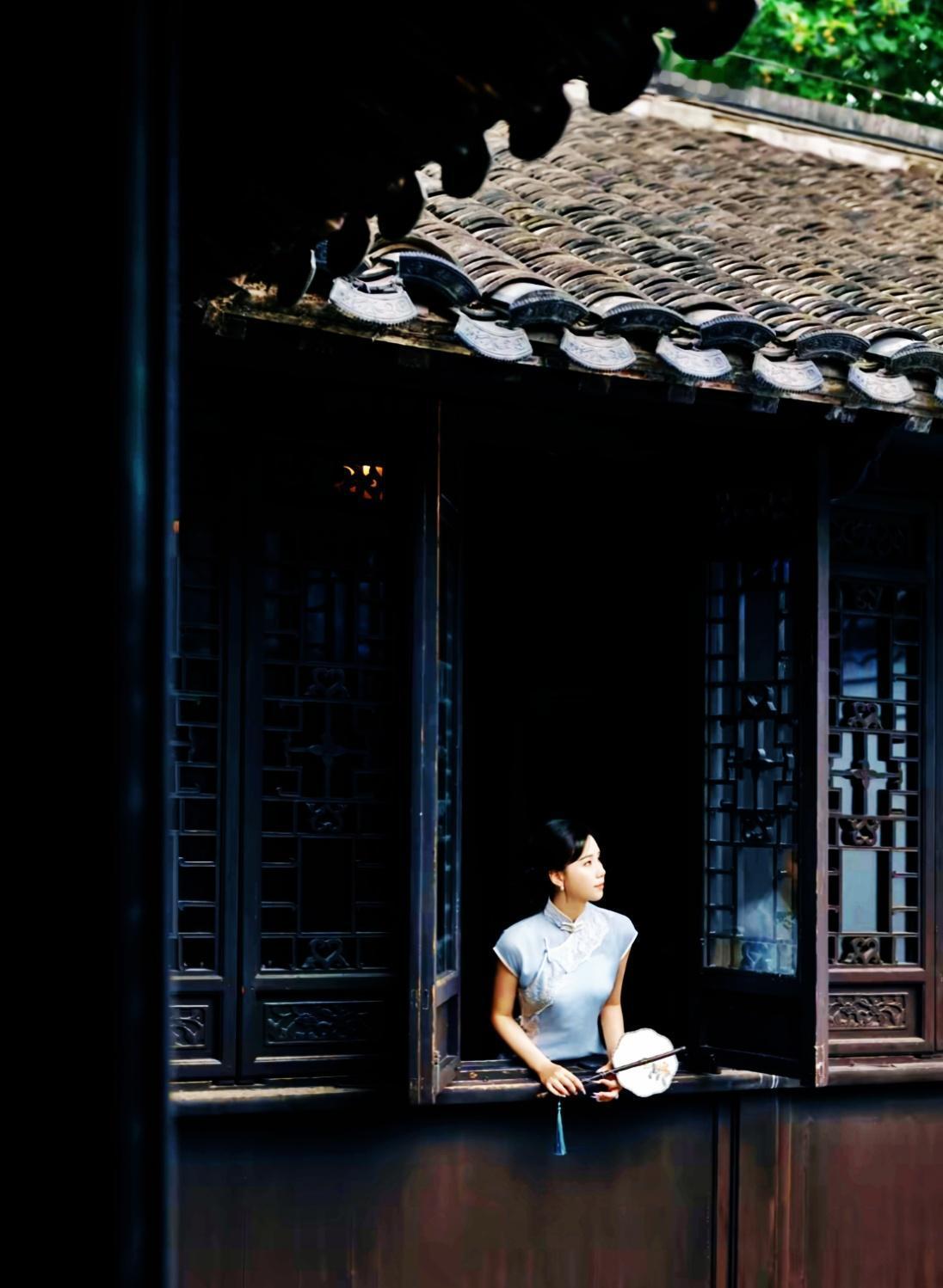 女人的爱，经不起消磨

女人的爱，并非取之不尽、用之不竭，终有干涸之时。
女人的