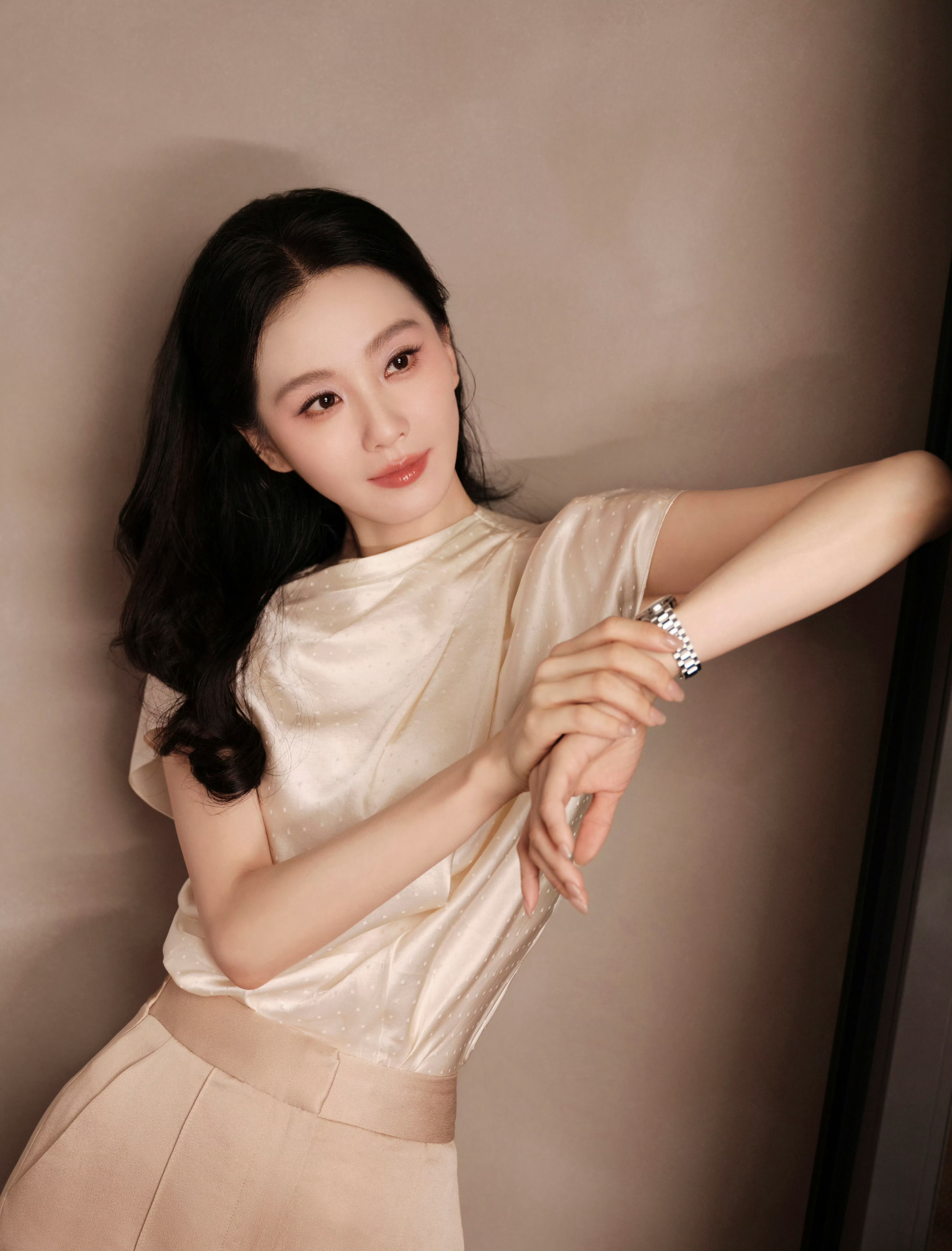 看着就香香软软的刘诗诗，完全是大小姐本人[抱一抱] ​​​