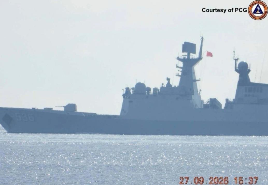 “中国海军堵门了：054A护卫舰堵住菲律宾家门口！”2026年9月27日，中国海