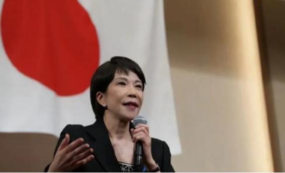 高市早苗大概怎么都想不到，自己在国会上随口放的那句话，会把整个日本搅得像开了锅一