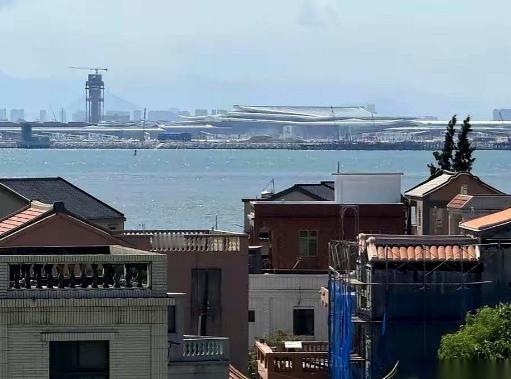 国台办刚宣布，要给金门、马祖通水、通电、通气、通桥。话音刚落，金门县副县长李文良