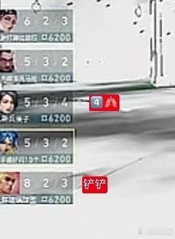 面对对手进攻丝毫不怯场，苏新皓靠着灵敏反应多次化解危机，新手期能打出这样发挥实在