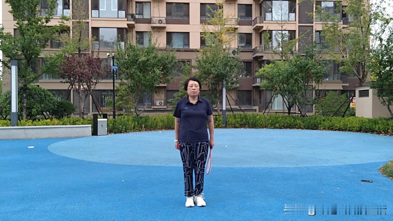 瘦了近20斤，真的像换了一个人！
 
总算彻底体会到那句话：减肥真的能让人脱胎换
