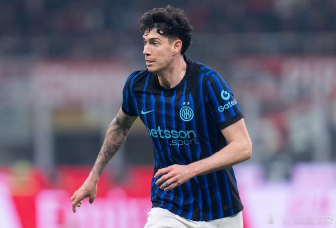 4月19日讯 《都灵体育报》消息，巴斯托尼有意离开国米，他渴望职业生涯再登新台阶