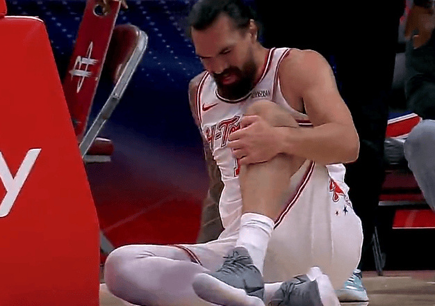 乌杜卡：亚当斯三级脚踝扭伤，将无限期休战！ 休斯顿火箭