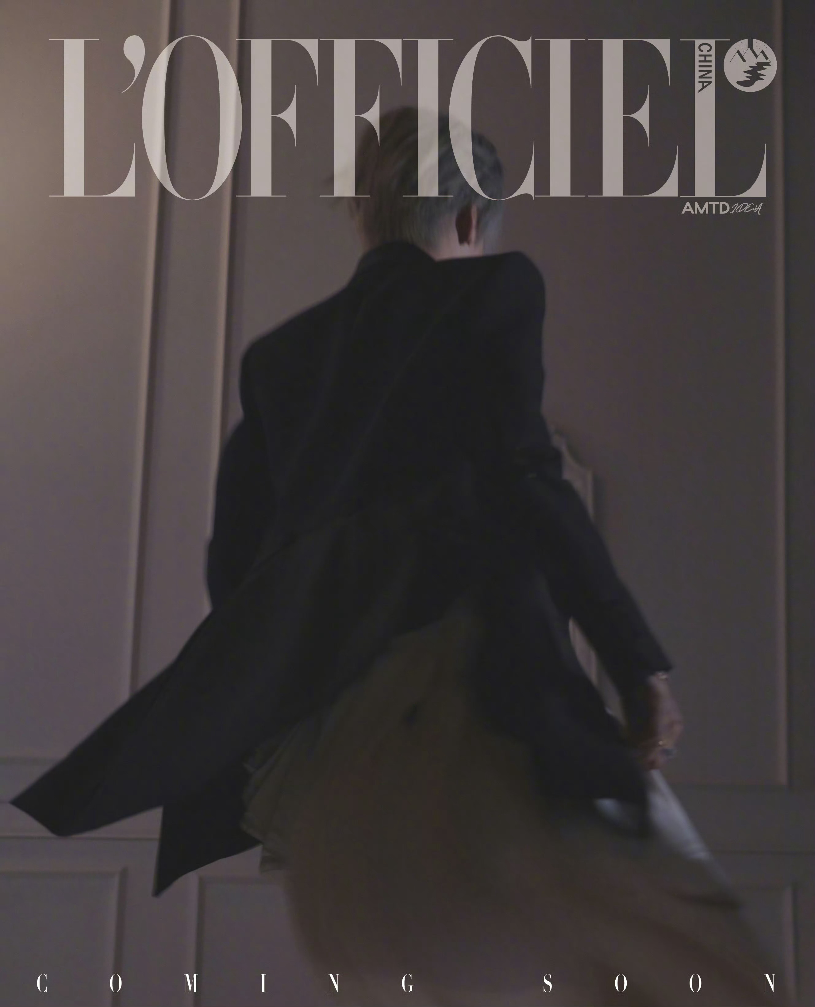 刘雨昕 时装L'OFFICIEL 三月号封面预告，穿着Dior二度坐镇开季刊，凌