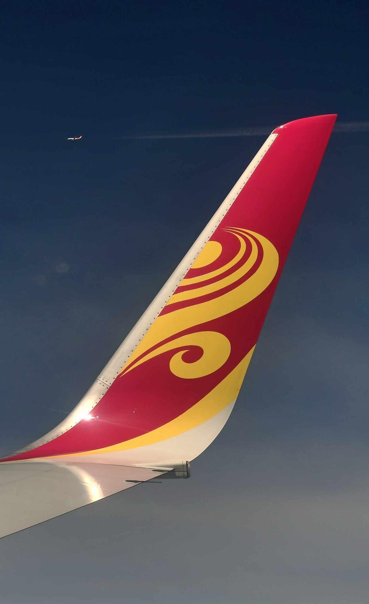 看，有飞机
航空 飞机拍摄 飞机 乘务员