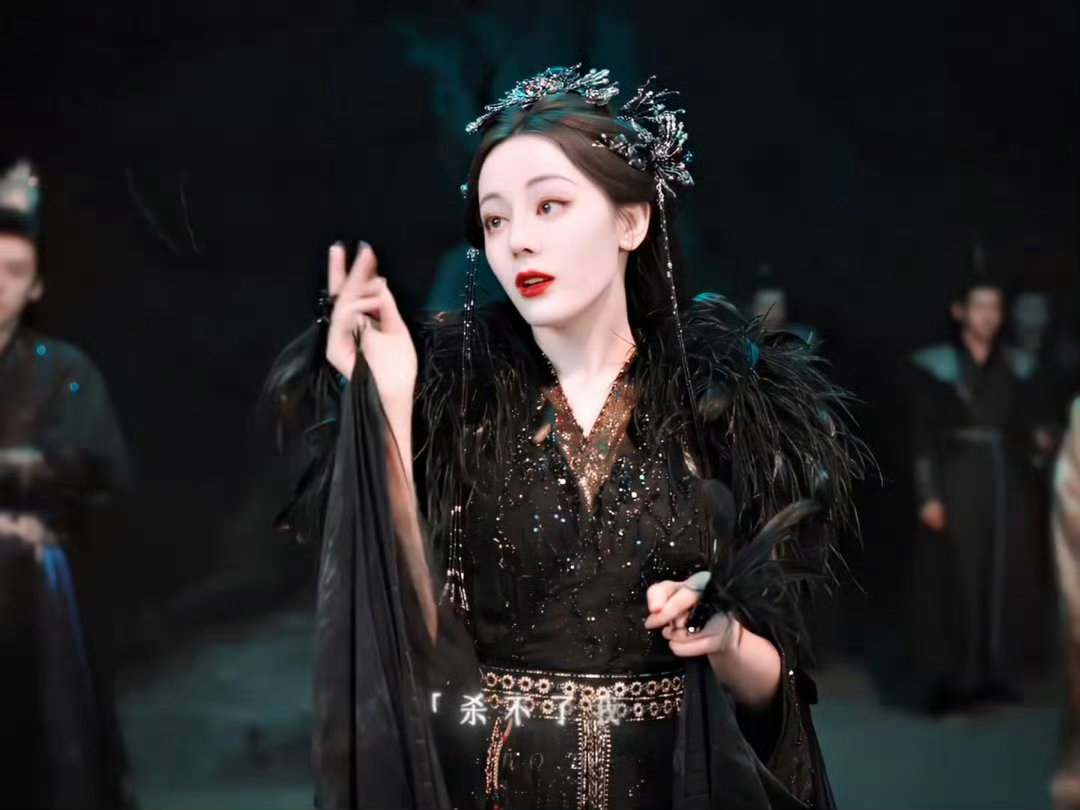 追剧党狂喜！迪丽热巴的万灵灯来杭州首展了 迪丽热巴×陈飞宇《白日提灯》线下首展登