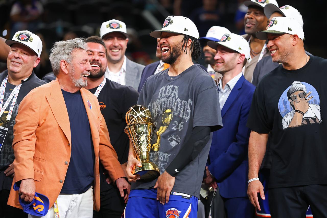 NBA季后赛历史最佳净胜分：
1⃣ 2025-26赛季 纽约尼克斯 (+283)