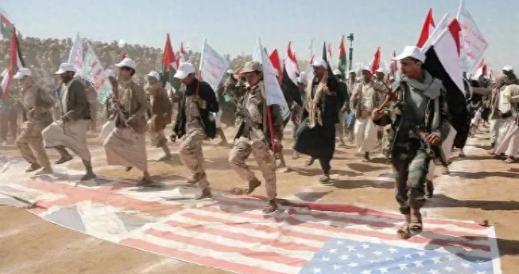 胡塞只喊不打藏大猫腻！美国专家直接扒底一语道破真相，伊朗压根没打算硬刚，留的后手