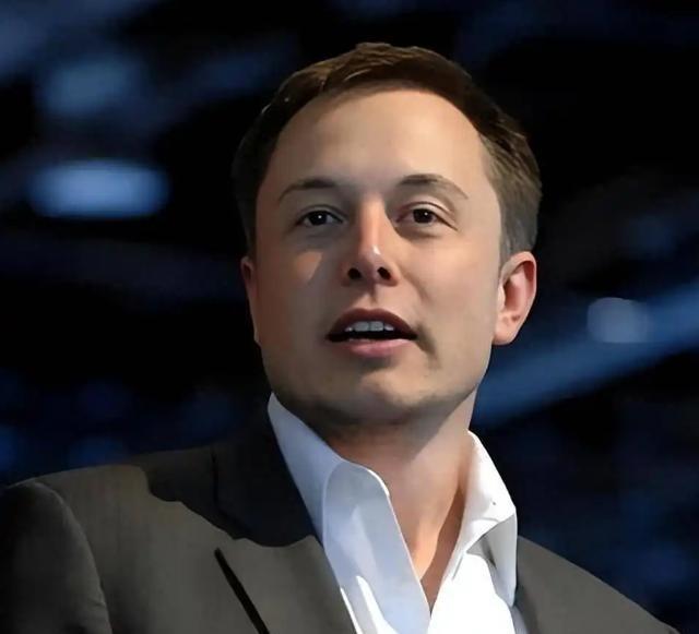 马斯克预言成真！全球争抢的不是芯片，而是中国20万一台的变压器，现在全球数据中心