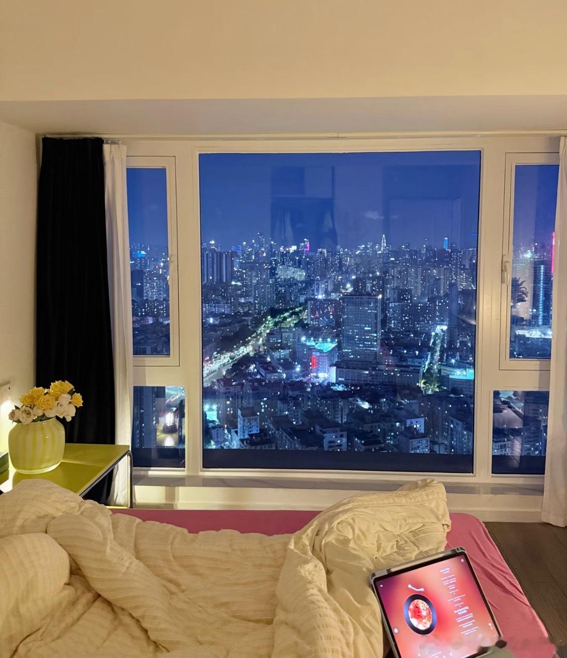 住商极高的家出现了人生建议：真的真的要住一次超高层的顶楼🌃在我的人生观里活着的