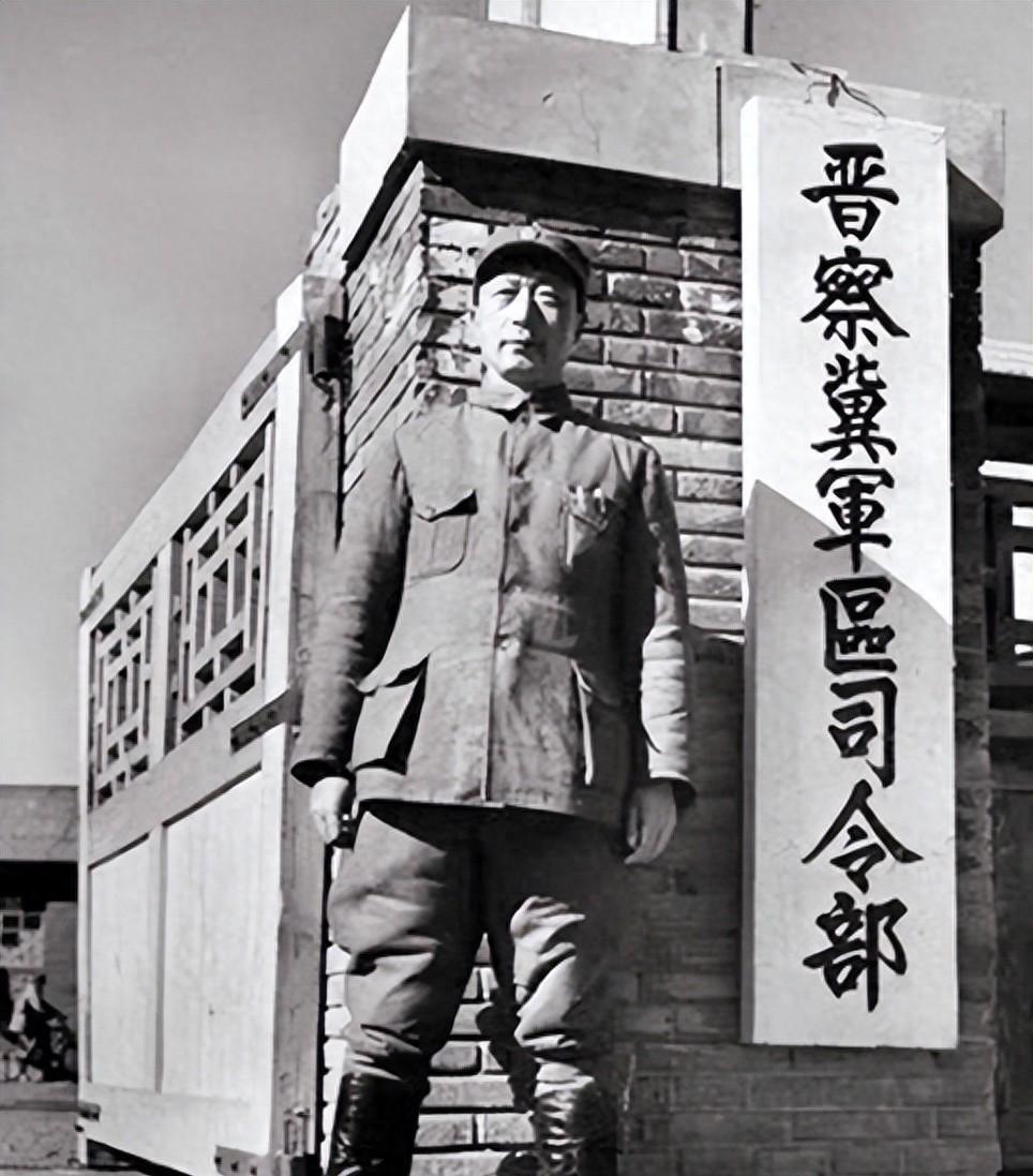 晋察冀军区实施大规模裁军，野战军数量由二十万锐减至五万，郭天民表示这是自断臂膀的