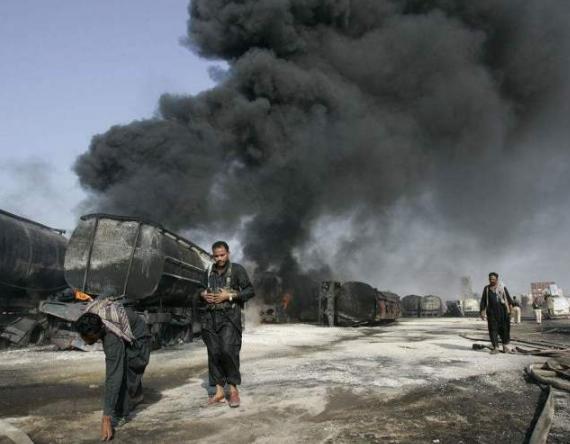 突发！巴基斯坦深夜越境空袭，边境局势瞬间拉满2月21号夜里，巴基斯坦军方动手了，