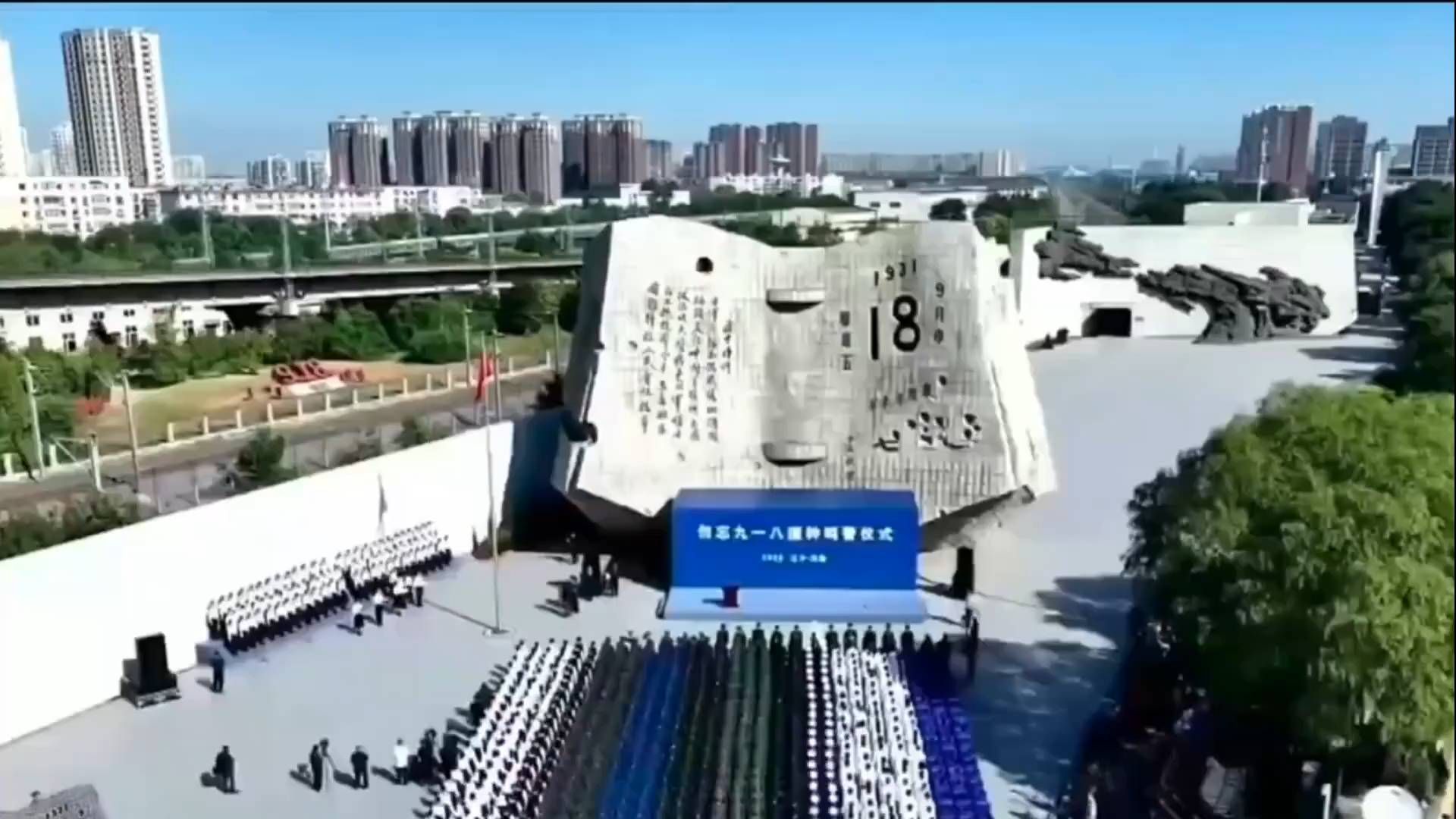【比日本还猖狂，菲律宾918当天撞中国海警船，中方为何一忍再忍？】