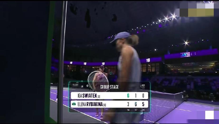 斯瓦泰克输球又输人，真的太没风度了！
斯瓦泰克在6:3赢下首盘的情况下，在第二盘