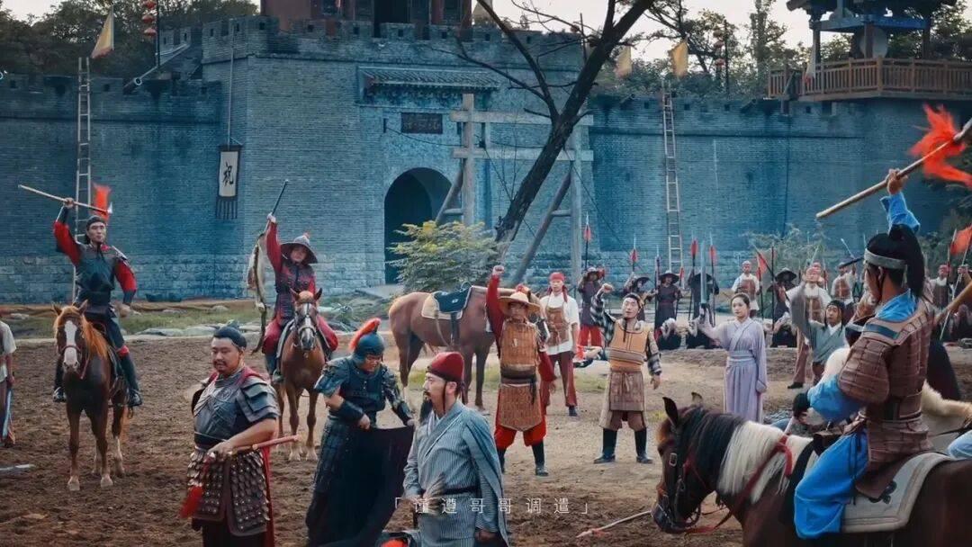 聊城的朋友们，今年端午，咱去水上古城，直接变身“大宋江湖人”。东昌古城，这绝对是