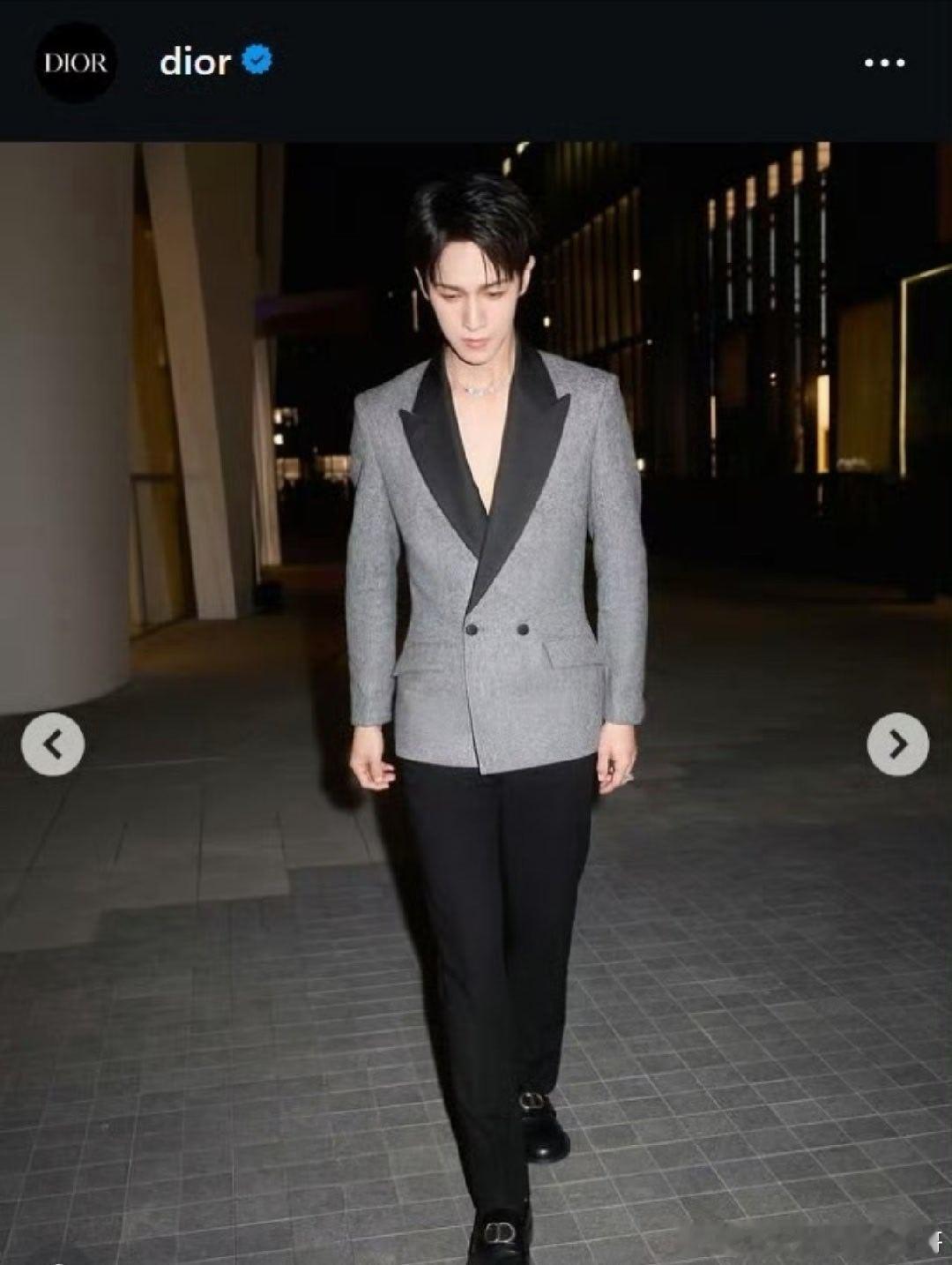 Dior海外官方ins认领李昀锐 邓为 