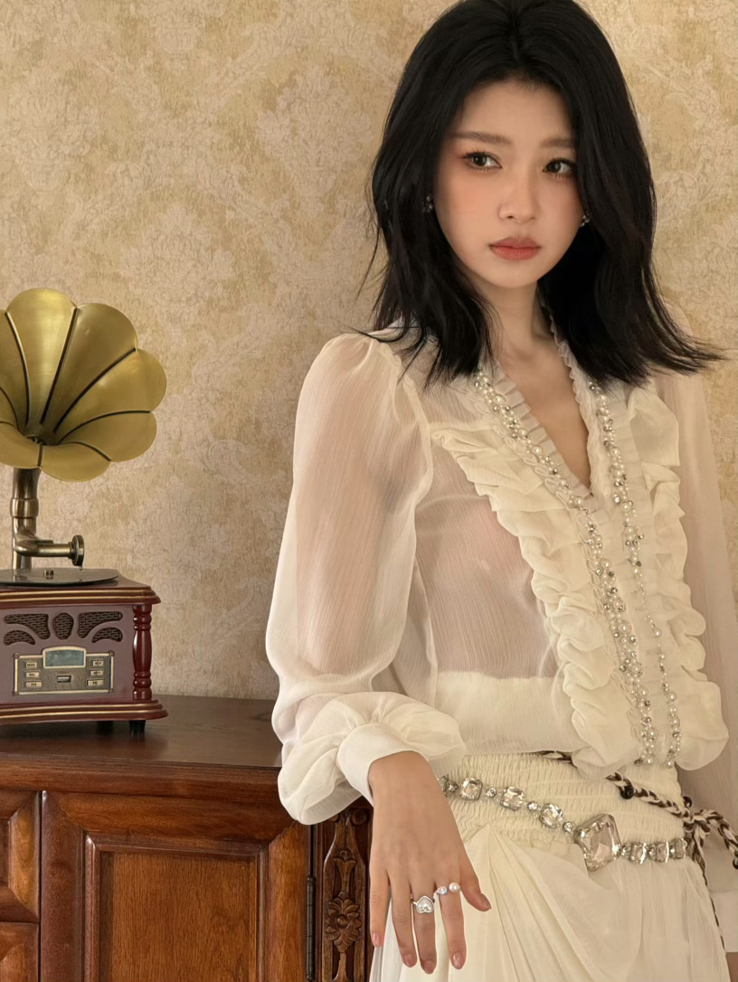 孙怡中短发孙怡原生短发 孙怡今日三公造型 原生短发不一样的美！！ 