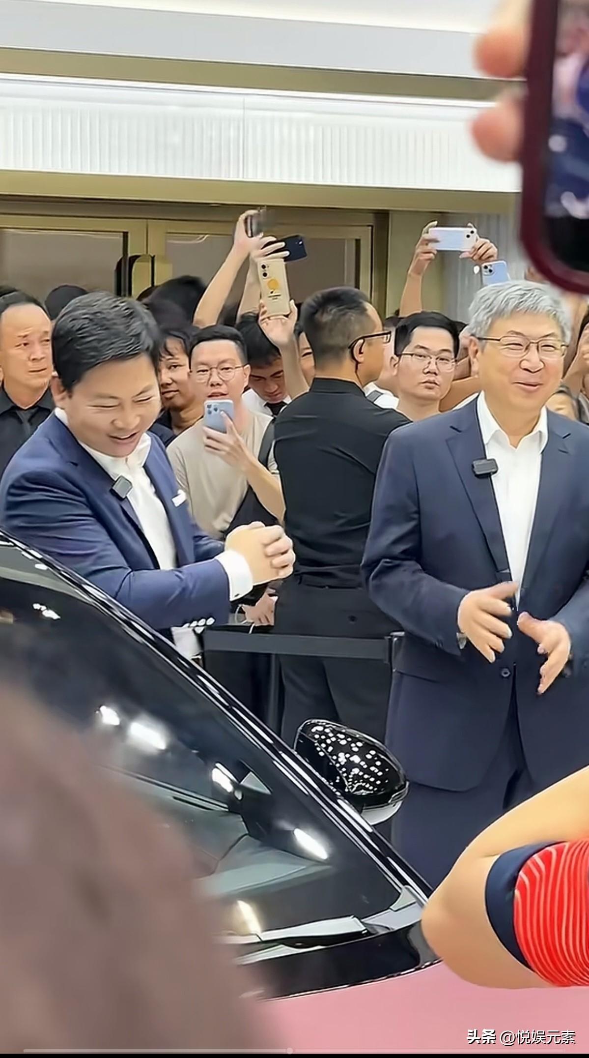 余承东，尹同跃面相忠厚老实，儒雅随和，菩萨样，看着都顺眼！

他们才是中国人的脊