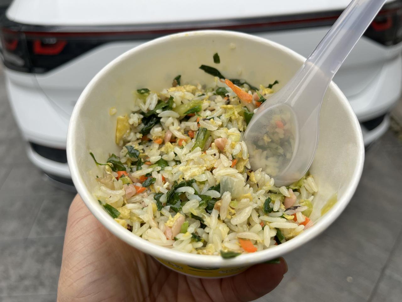 飘香芥菜饭，情暖二月二。永嘉丽水街爱心活动。