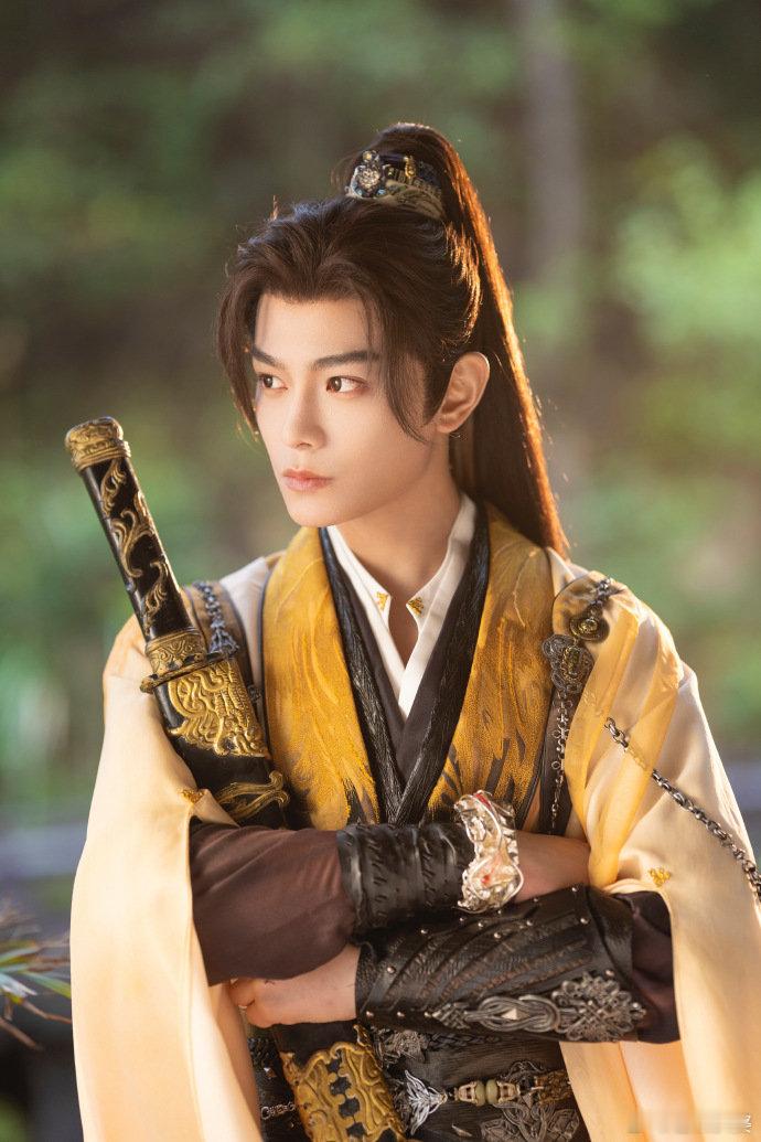 #丁禹兮竹蜻蜓工坊营业中# ​#丁禹兮慕声手做竹蜻蜓#丁禹兮慕声竹蜻蜓工坊认真营