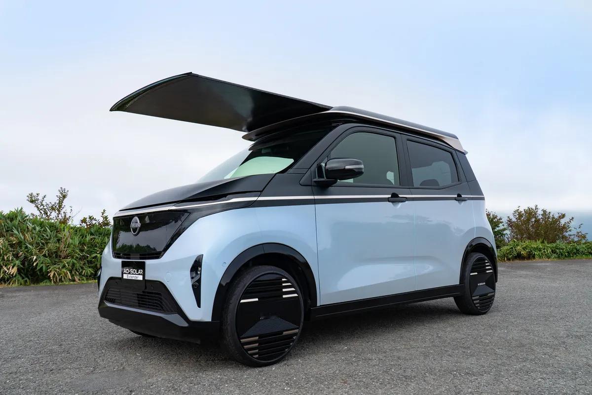 日产汽车公司正在为其热销的Sakura轻型电动汽车开发一款革命性的太阳能车顶系统