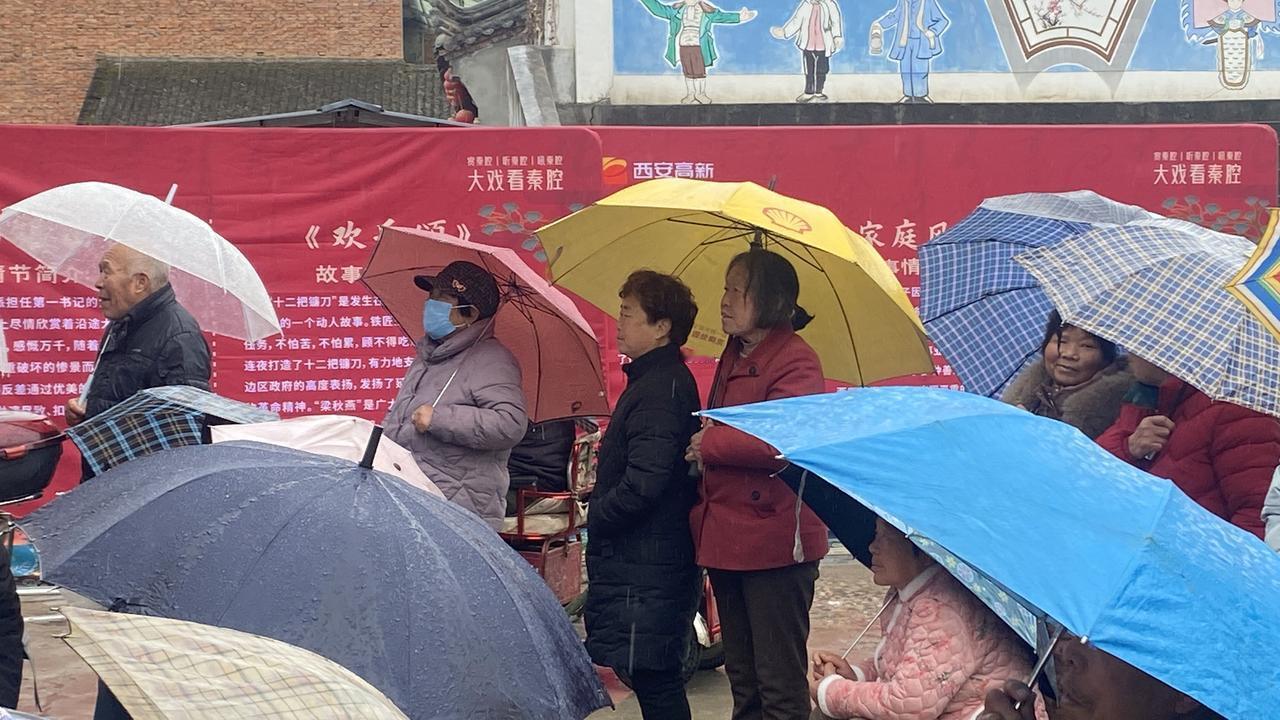 父母年迈，你觉得他们最需要什么理解和陪伴吧