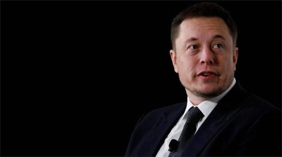 马斯克无情揭开美国的遮羞布！他说：“不要触碰中国的底线，中国仅用40年，就从全球