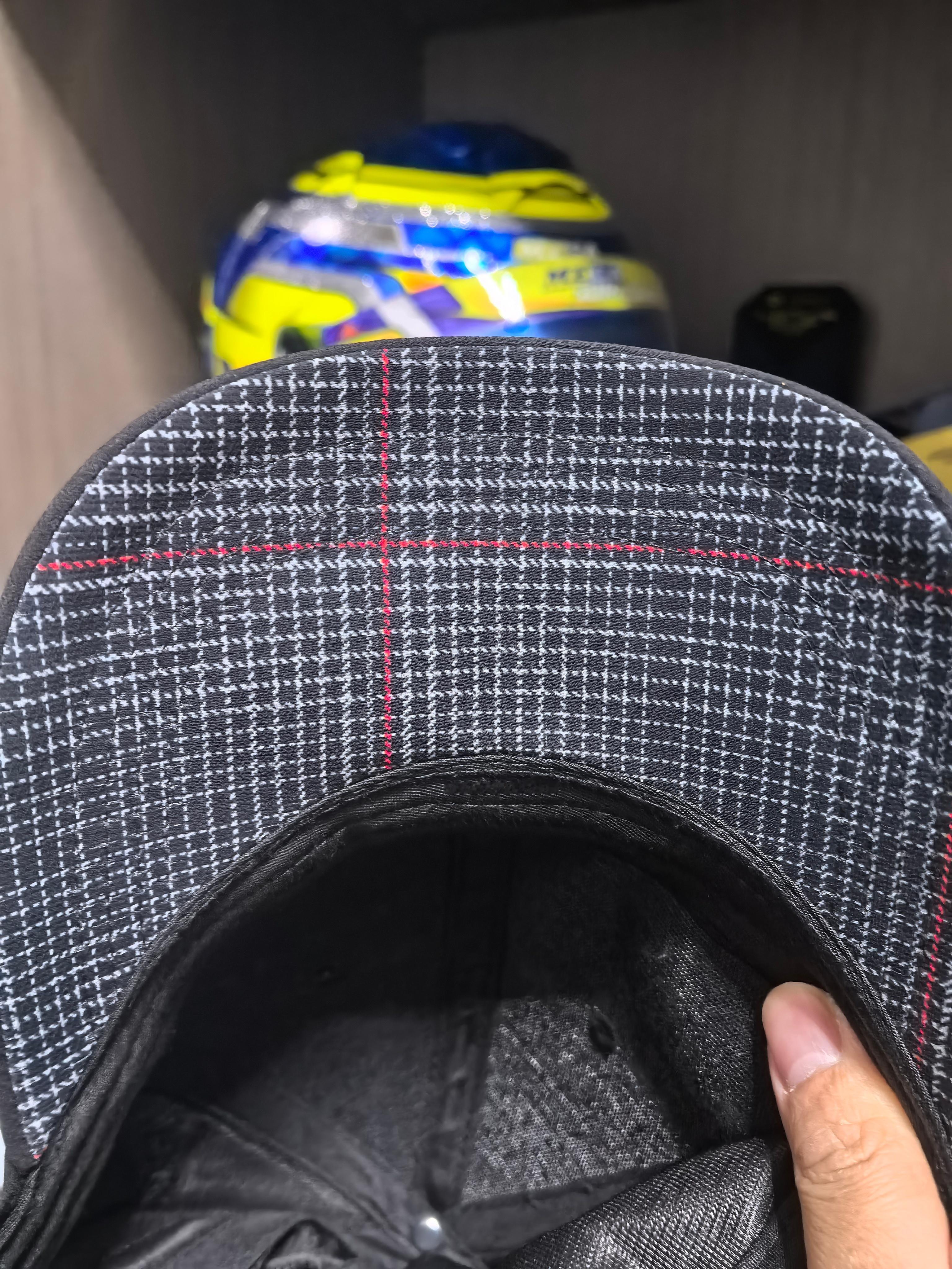 超级感谢本家冠军的礼物，漂洋过海背回来的GTI 50周年特别纪念品，太感谢了 拥