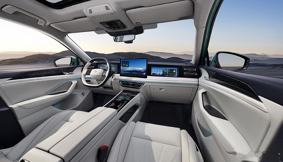 上汽大众混动双擎 今天逛到大众展台，被帕萨特ePro和途观L ePro这对兄弟吸