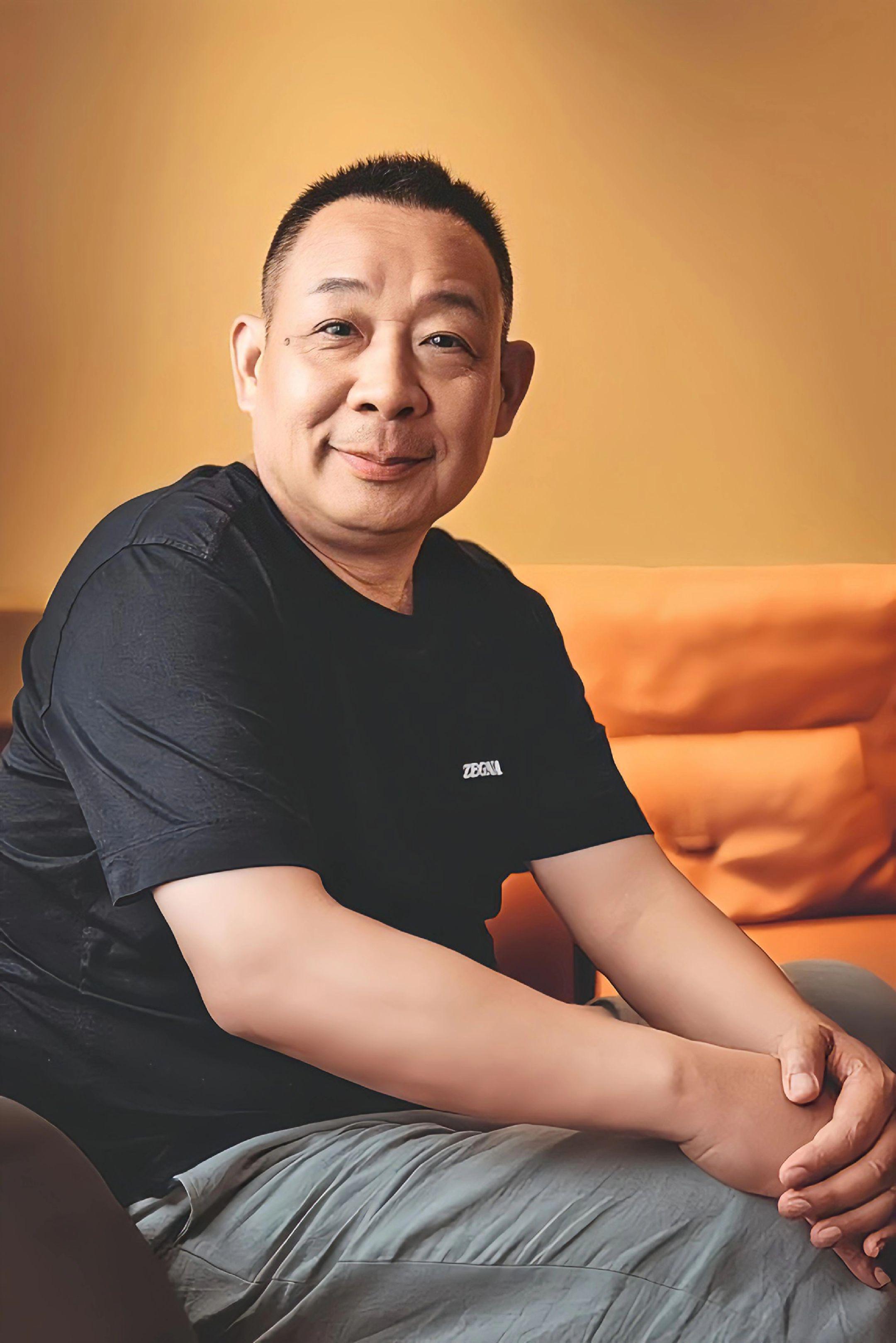 🔥读懂了于东来和妻子马丽，才明白什么叫过命的夫妻！   大家都看见于...