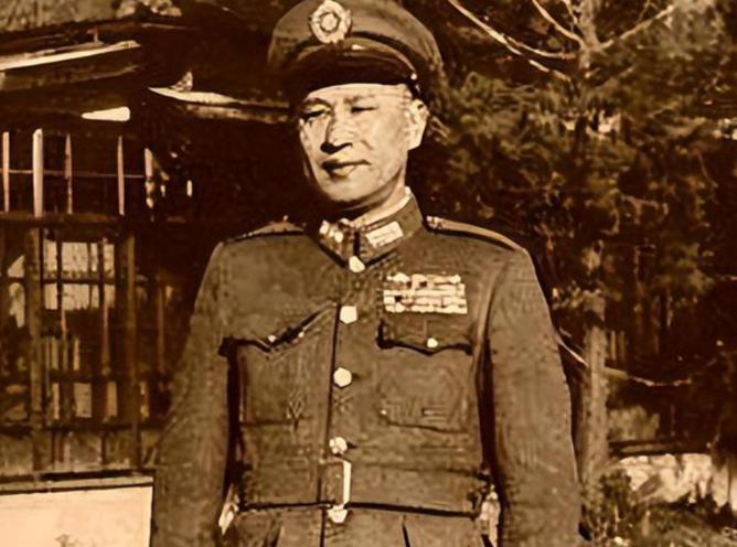 1966年12月，白崇禧带着2个副官去打猎，其中一个副官说自己去山下守着，另外一