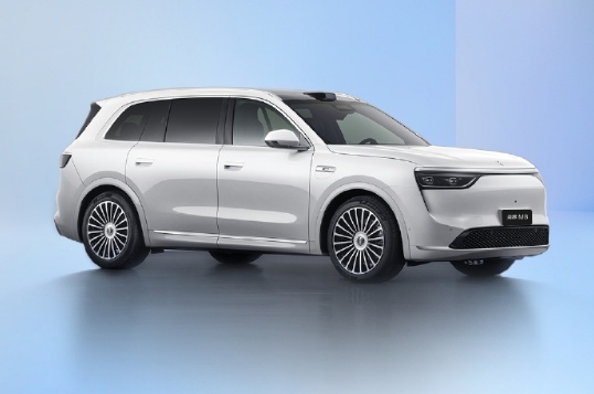 问界M8纯电版要来咯，定位大型家用SUV[嘻嘻]尺寸和增程版一样：5190/19