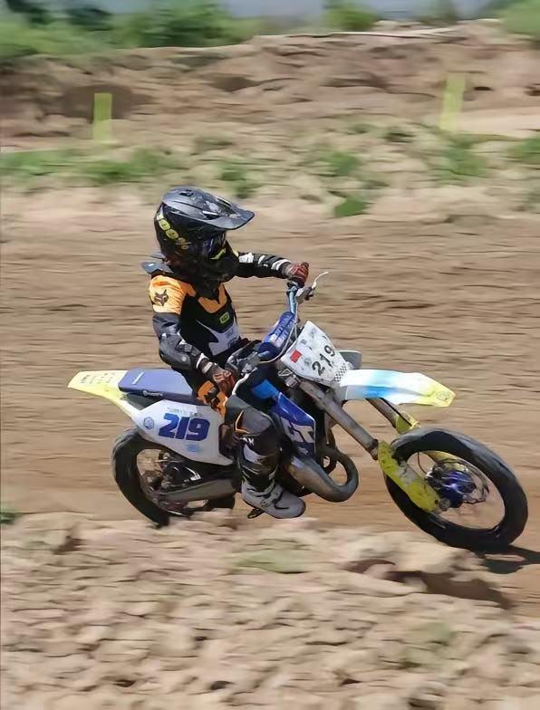 MXGP瑞典大奖赛：赫林斯距离冠军只差“临门一脚”，但乌德瓦拉未必让他轻易得逞