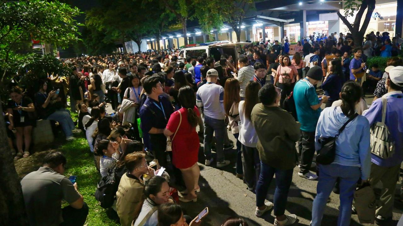 174. 菲律宾发生地震，至少31人死亡