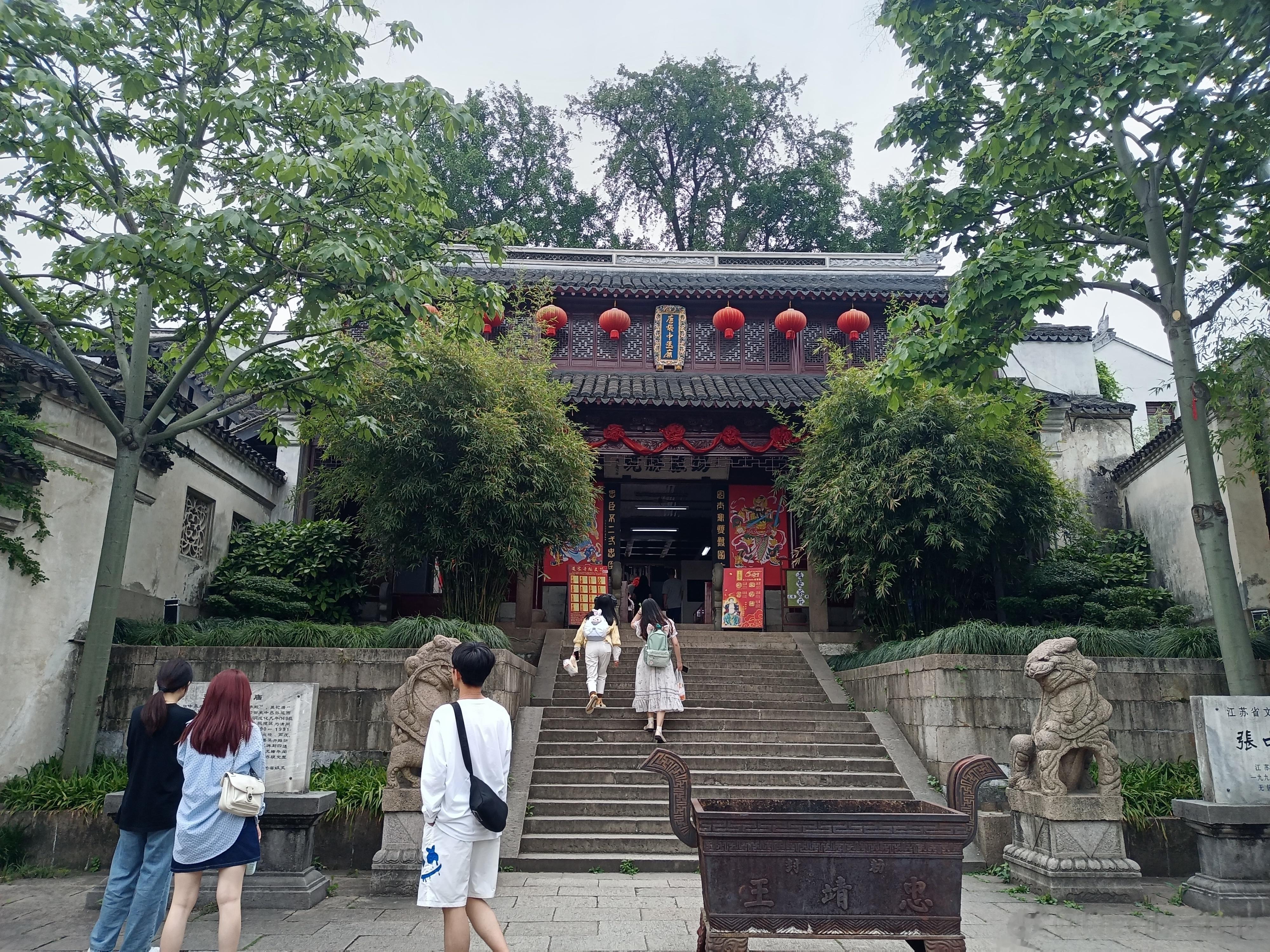 无锡惠山张中丞庙，祀张巡 ​​​