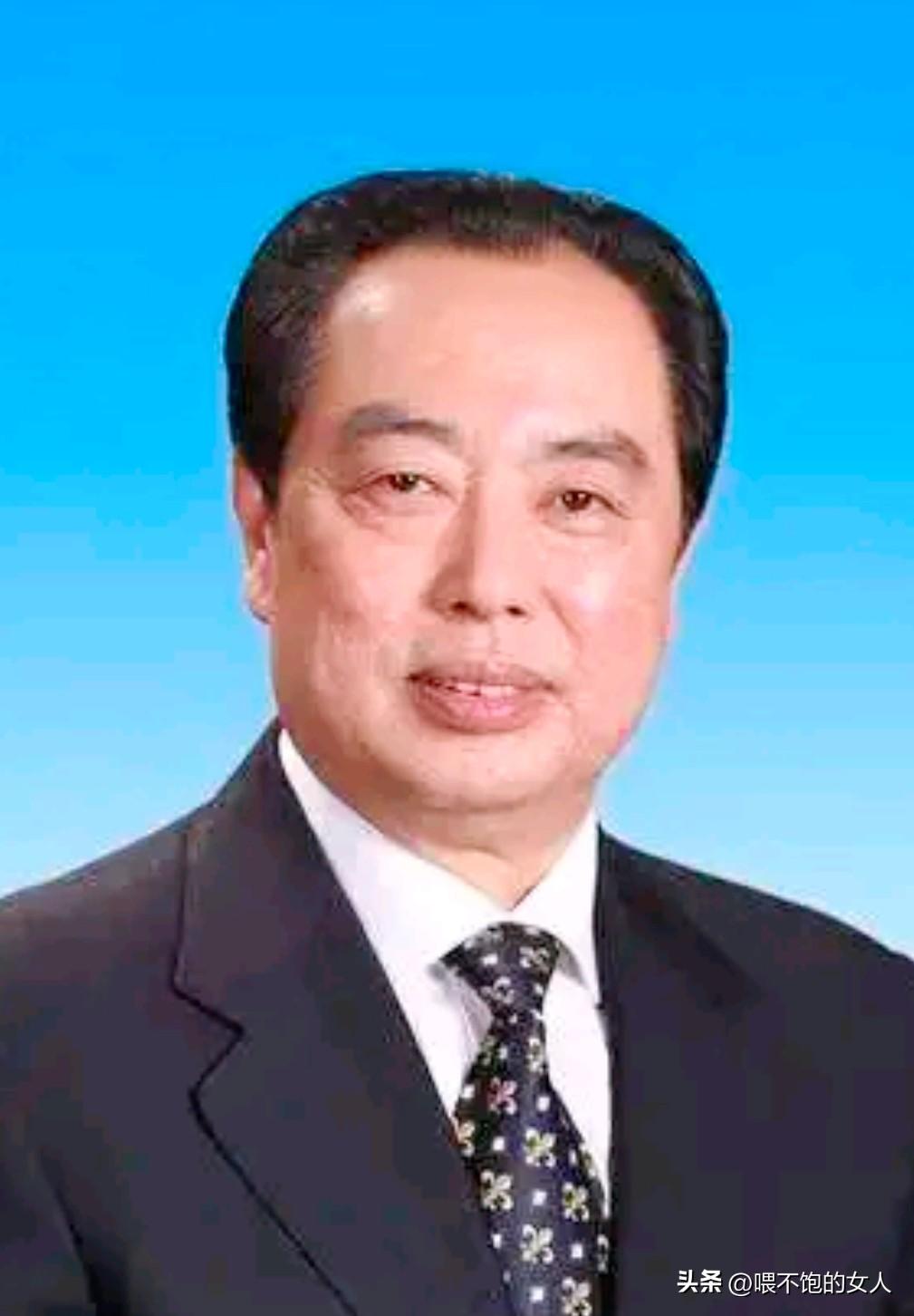 ……大周末的，看到退休7年的“冷刚”被查后，心里挺不是滋味的，因为他退休这么多年