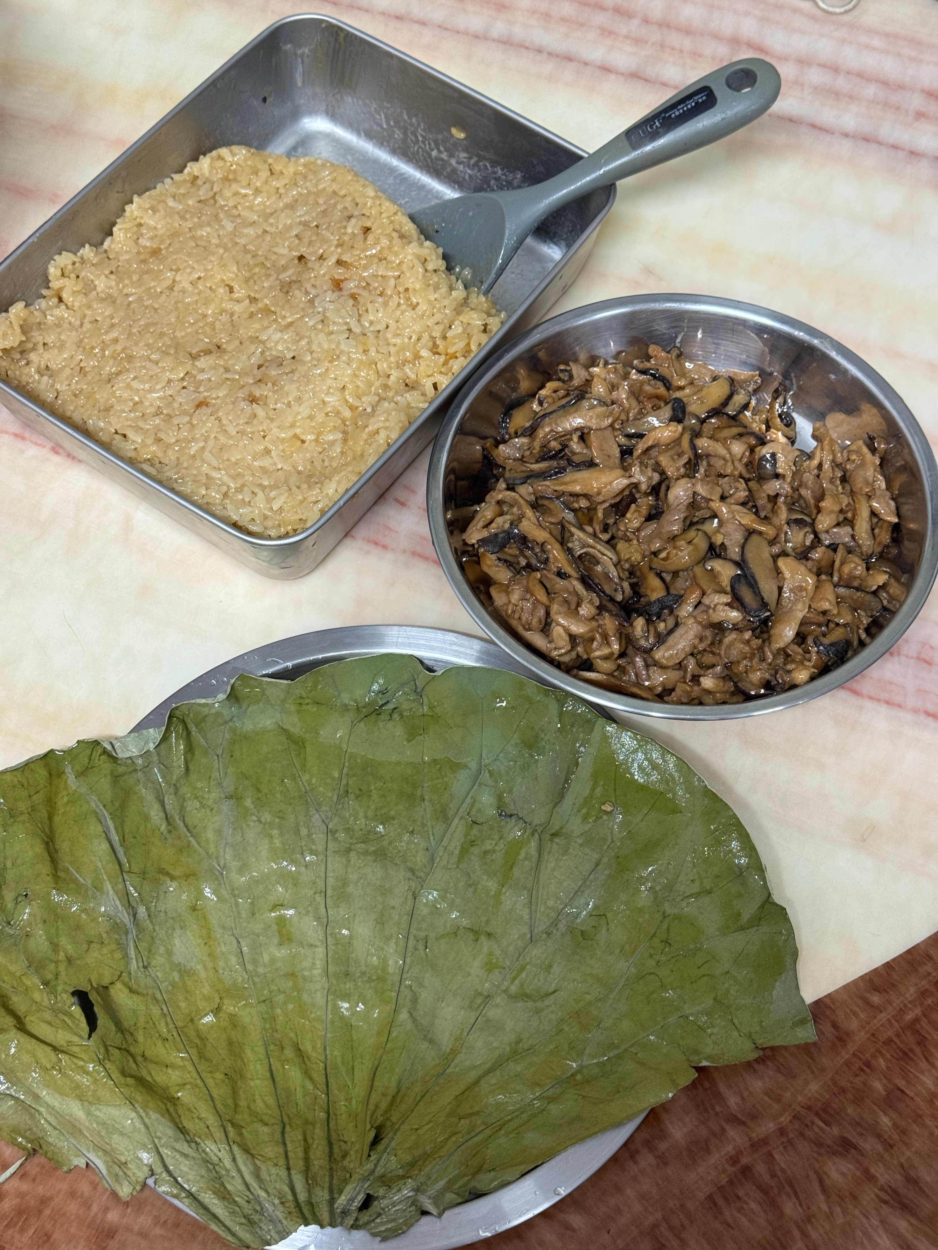 荷叶糯米鸡
