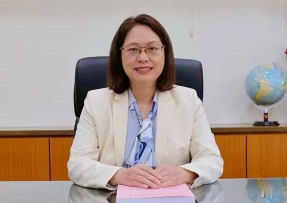 曾经的对手变成了队友，桃园蓝白合打出一记重拳！
2026年台湾“九合一选战”已经