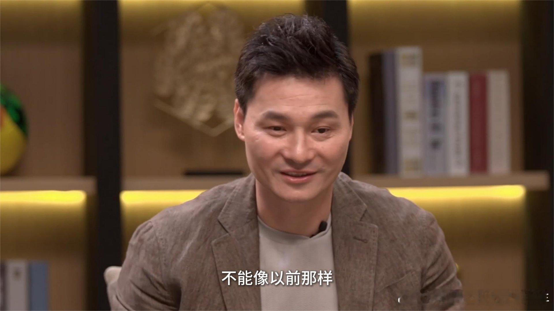 #李毅称现在选择足球无法改变命运#泰酷辣，感觉现在的足球比赛越来越让人热血沸腾！