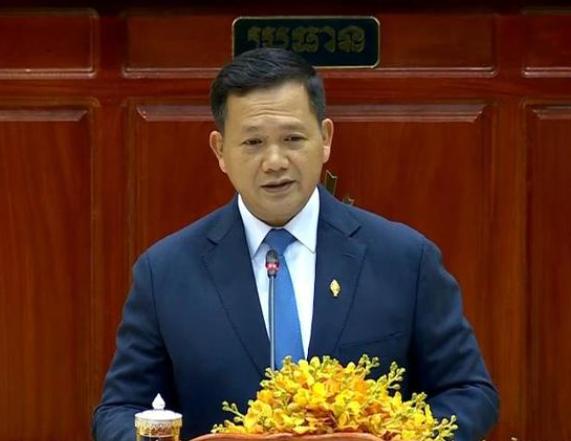 洪马奈认为运河和高铁等大型基建并不是国家发展的关键，他表示柬埔寨如果调整对华合作