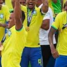 巴西拥有的天赋血统是其他足球国家难以匹敌的。作为五次夺得世界杯冠军的纪录保持者，