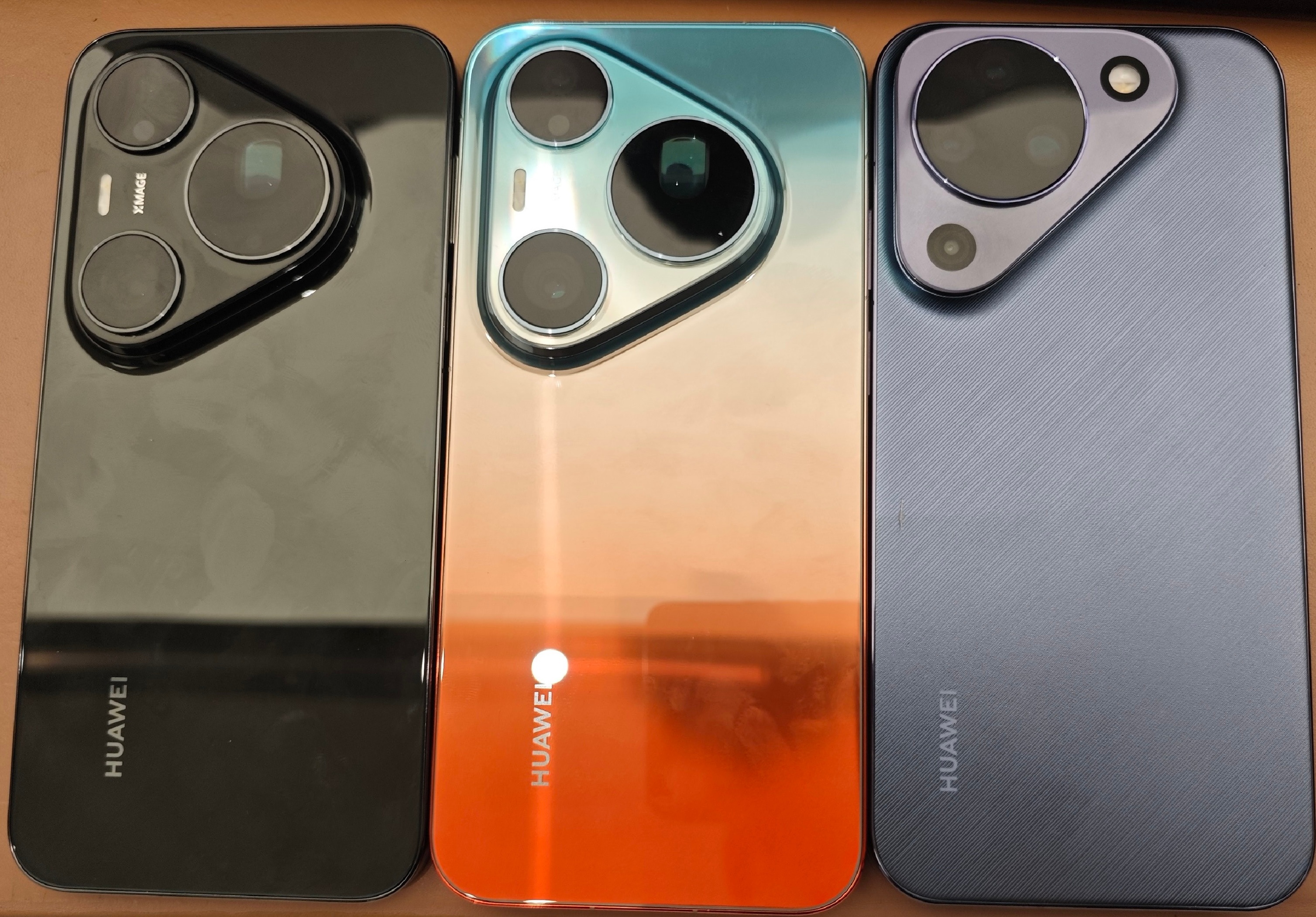 Pura标准版 外观来了（图源来自网络）大家觉得最右边的标准版外观怎么样？喜欢不